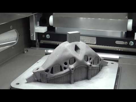 3D printer uses metal